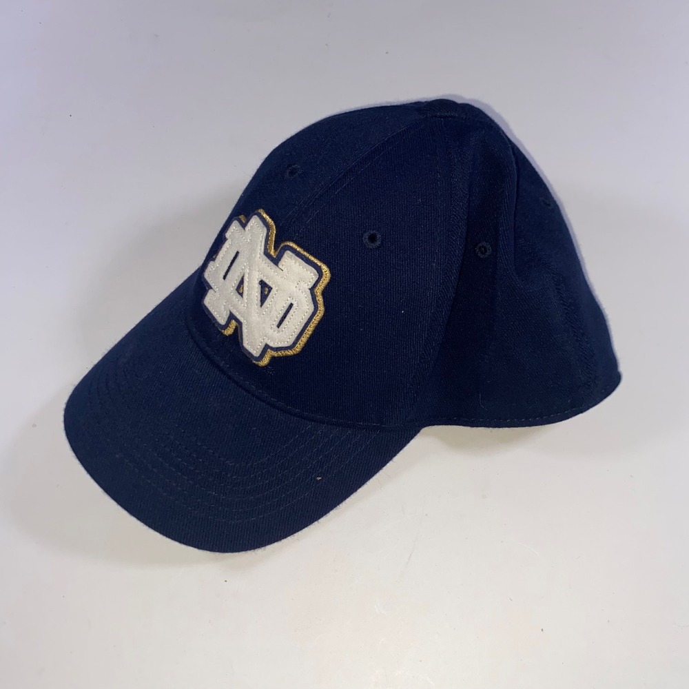 Notre Dame Fighting Irish Navy Blue Embroidered Logo Baseball Cap Hat Shamrock